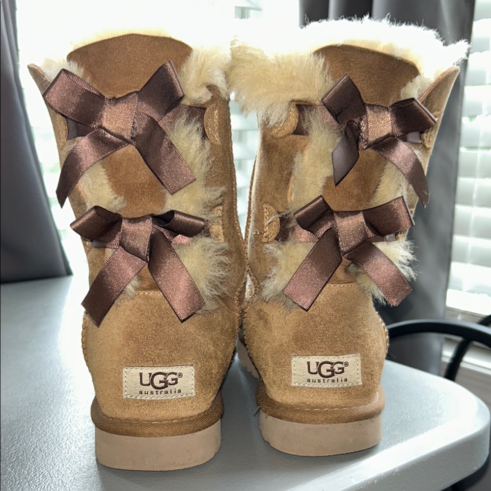 UGG Chestnut Boots with Chocolate Bows